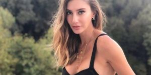 Şeyma Subaşı'dan otel odasında yatak pozu!