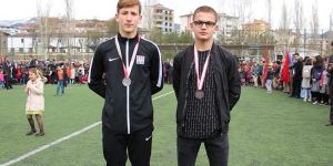 Çevik kardeşler Türkiye Şampiyonası’ndan madalya ile döndü