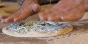 Erzurum’a ait Göğermiş peyniri pideyle buluştu