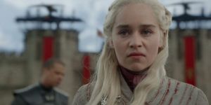 Game of Thrones'taki Starbucks bardağı hata mı reklam mı?