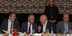 Erzurum protokolü, Rektör Çomaklı’nın iftar davetinde bir araya geldi