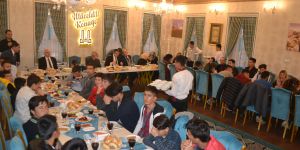 Devlet korumasındaki çocuklar iftar programında bir araya geldi