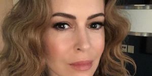 ABD'li oyuncu Alyssa Milano'dan seks grevi!