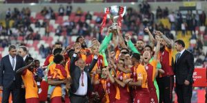 G.Saray geri döndü, kupaya uzandı