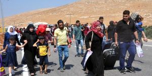 Suriyeliler, bayram ziyareti için ülkelerine gitmeye başladı