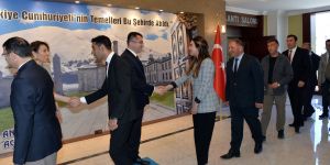 Vali Memiş, kurum personeliyle bayramlaştı