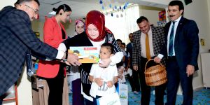 Miniklerin ilk karne heyecanı