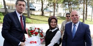 Bakan Selçuk’tan Büyükşehir’e ziyaret