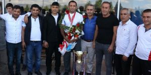 "Dadaşların turbosu" coşkuyla karşılandı