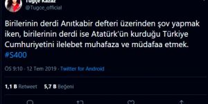 Tuğçe Kazaz'dan Anıtkabir'i ziyaret eden Ekrem İmamoğlu'na S-400 göndermesi