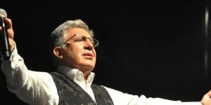 Zülfü Livaneli'yi mest eden video