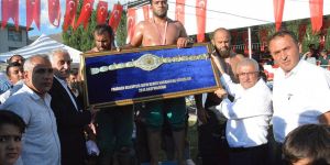Pasinler’de Altın Kemer Mirzapu’nun oldu