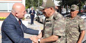 3. Ordu Komutanı Öngay Paşa’dan Başkan Sekmen’e ziyaret