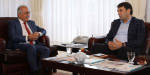 Başkan Yaşar’dan Rektör Çomaklı’ya ziyaret