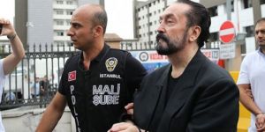 Adnan Oktar'dan duruşmada 'kaçamak' cevaplar