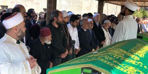 Solmaz ve Arifoğlu son yolculuğa uğurlandı