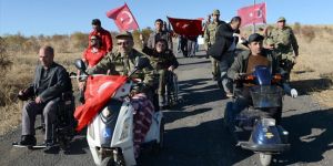 Engellilerden "Barış Pınarı Harekatı"na destek yürüyüşü