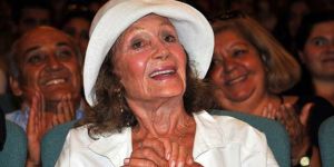 Ünlü isimlerden duygusal Yıldız Kenter paylaşımları