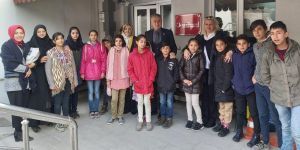 Mülteci çocukların yüzü güldü