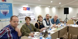 Er-kadın, AB eğitimlerinde