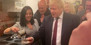 Eylem ve Boris Johnson kahvenin tadını böyle çıkardı!