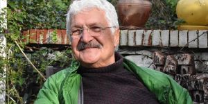 'Üçkağıtçı tak tak Sedat"ın hayatı biletini sattığı tiyatroyla değişti