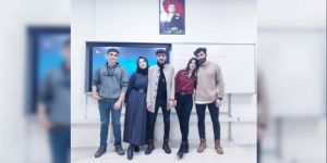 Sevdiği Kız İçin Yazdığı Şiiri Film Yaptı