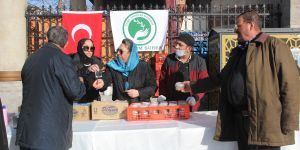 Türk Anneler Derneği şehitleri andı