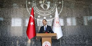 Bakan Kasapoğlu: Umreden dönen yaklaşık 10 bin kişi yurtlarda karantina amacıyla misafir edildi