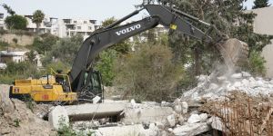 Kaçak yapılarda yıkım devam ediyor
