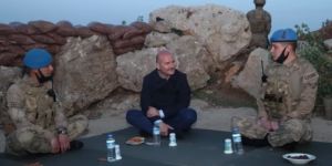 Süleyman Soylu Şırnak Namaz Dağı'nda askerlerle iftar yaptı, sosyal medyada gündem oldu