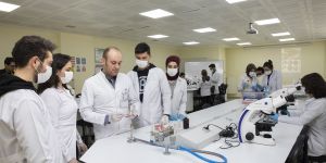 Atatürk Üniversitesi bölge hayvancılığına katkı sunmaya devam ediyor