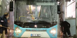 Erzurum’da toplu taşıma araçları dezenfekte edildi