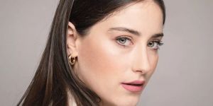 Hazal Kaya'dan 'Çocuğun LGBTİ+ olsa ilk tepkin ne olurdu?’ sorusuna yanıt!