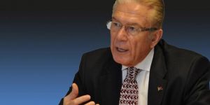 Uğur Dündar’dan flaş karar