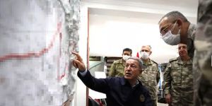 Bakan Akar'dan Pençe-Kaplan Operasyonu açıklaması