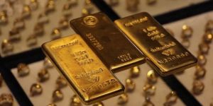 Altın alacaklar dikkat! Ons altın 8 yılın zirvesini zorluyor