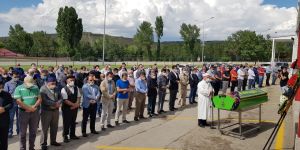 Erzurum Sağlık İl Müdürü Bedir'in annesi son yolculuğuna uğurlandı
