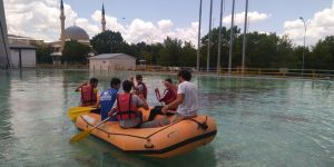 15 Temmuz ruhuyla rafting ve tırmanış yaptılar