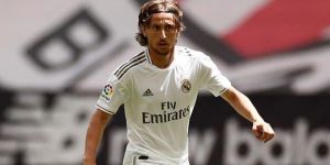 Modric ve Hakimi de Erzurumspor’u tebrik etti