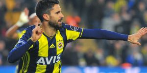 Alper Potuk sürprizi! İki takım transferi için...