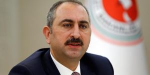 Bakan Gül duyurdu! Hakim-savcı adaylık dönemi akademi ve adliye stajı 2 yıla çıkarıldı