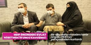 Erzurumlu anne ve baba 6 yıl sonra evlatlarına kavuştu