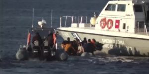AB, Ege'deki geri itmelerle ilgili Frontex'i 'acil' toplantıya çağırdı
