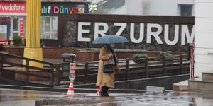 Erzurum’da sağanak yağmur etkisini sürdürüyor