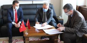 Örnek proje için imzalar atıldı