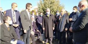 Arınç: Dünün mücahitleri bugünün müteahhitleri oldu