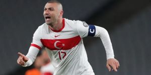 ÖZET | Türkiye-Hollanda: 4-2