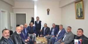 Türk İş'ten sağlık işçileri sendikasına hayırlı olsun ziyareti