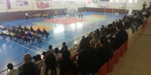 Yaz spor okulları açıldı